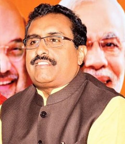 বিজেপিয়ে অকলেই ১০ খন আসন লাভ কৰিব: ৰাম মাধৱ