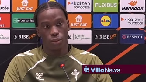 Ilaix Moriba in a Celta Vigo press conference