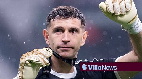 Emiliano Martinez celebrating 