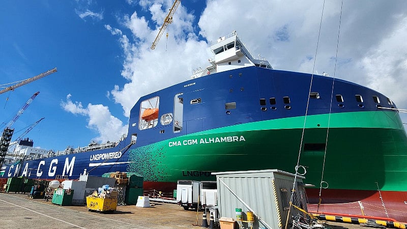 French Shipping Giant CMA CGM Welcomes New LNG-Powered Container Vessel