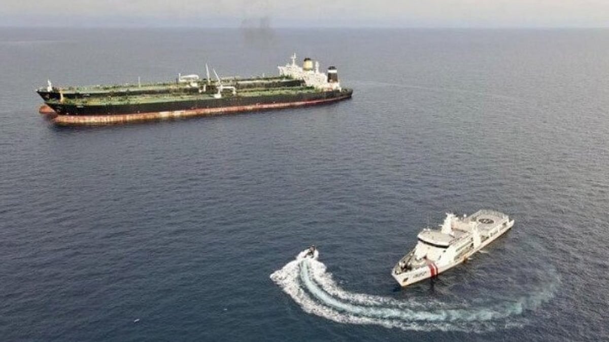 US creates fund to enforce oil sanctions on Russian shadow tanker fleet