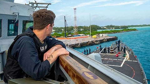 USS Paul Hamilton conducts port visit to Diego Garcia, Mauritius