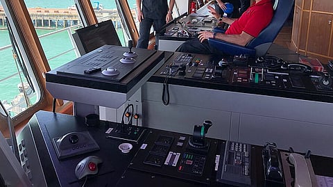 Bridge consoles on the Royal New Zealand Navy survey ship HMNZS Manawanui, November 22, 2019 (cropped from original)