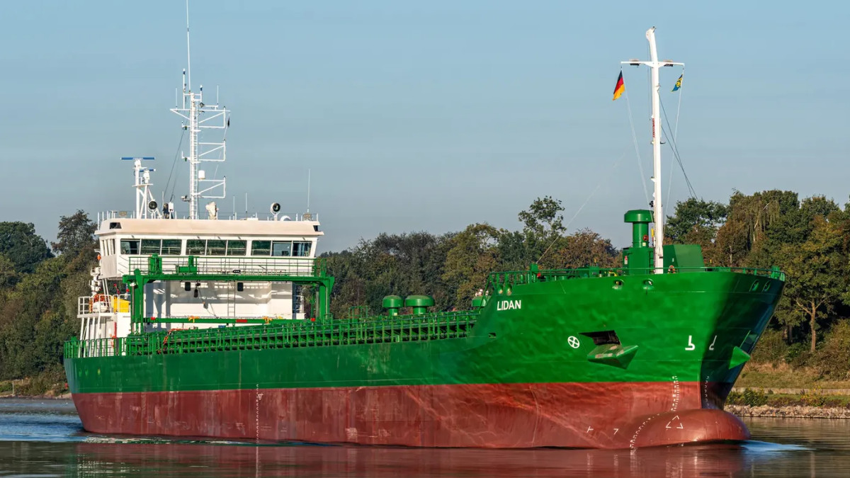 Lidan – Sweden's Erik Thun Group acquires hybrid ice-capable cargo ship