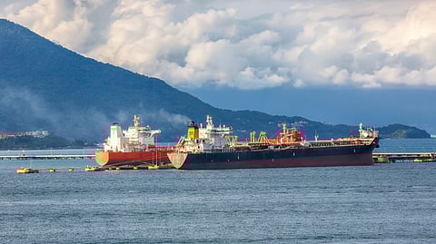 Oil tankers 