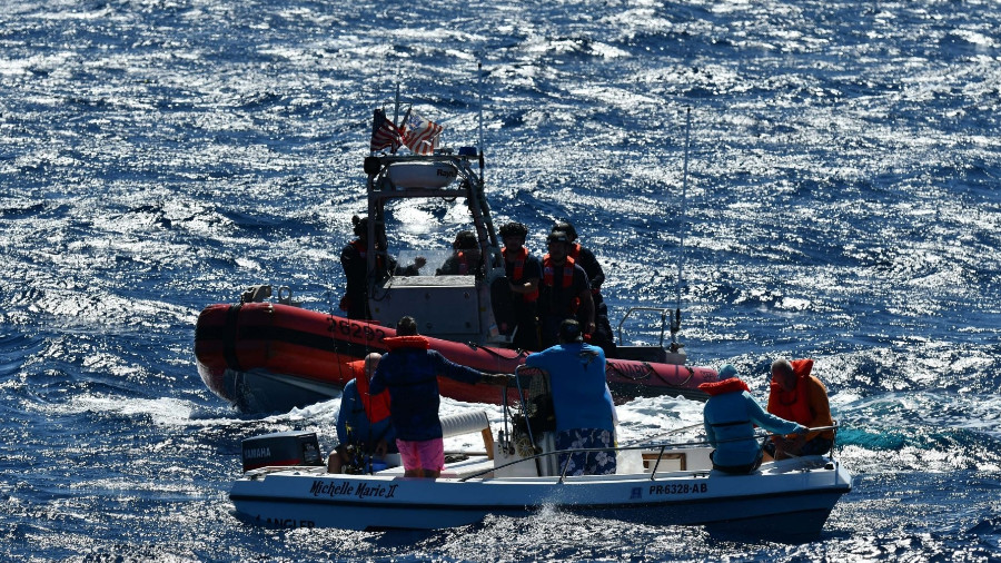 Five rescued from recreational boat taking on water off Puerto Rico