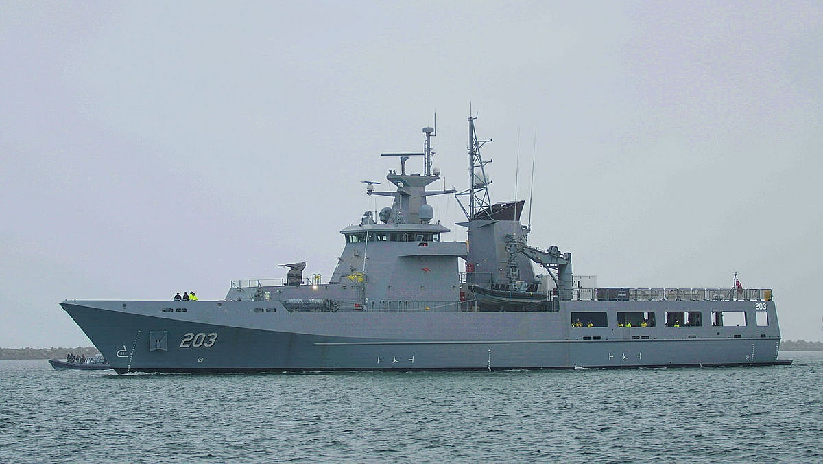 VESSEL REVIEW | HMAS Arafura Lead ship of new patrol vessel class for ...