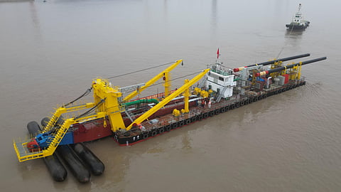 Junlan – Chinese suction dredger boasts electric propulsion and rapid deployability