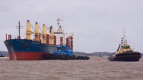 Portland Bay Australian Transport Safety Bureau Port Authority of New South Wales