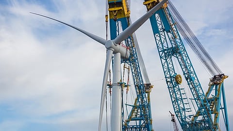 Mating of Hywind Scotland wind turbine