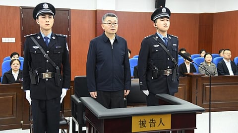 Li Yong on trial