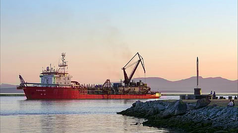 An FRPD dredger