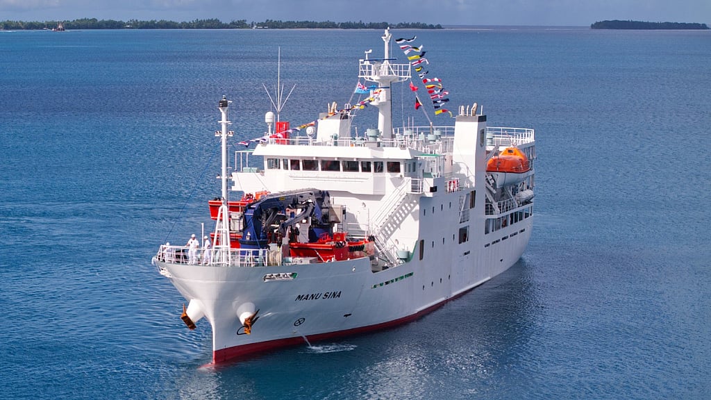 Manu Sina – Lifeline ferry to serve inter-island routes in Tuvalu
