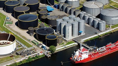 Tianjin Xingang oil terminal