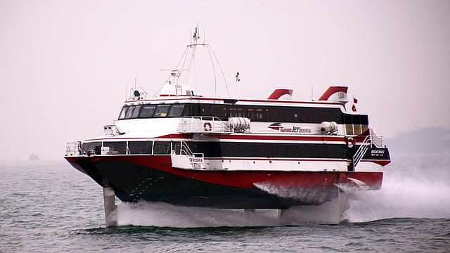 The science behind hydrofoils and why they remain a niche concept