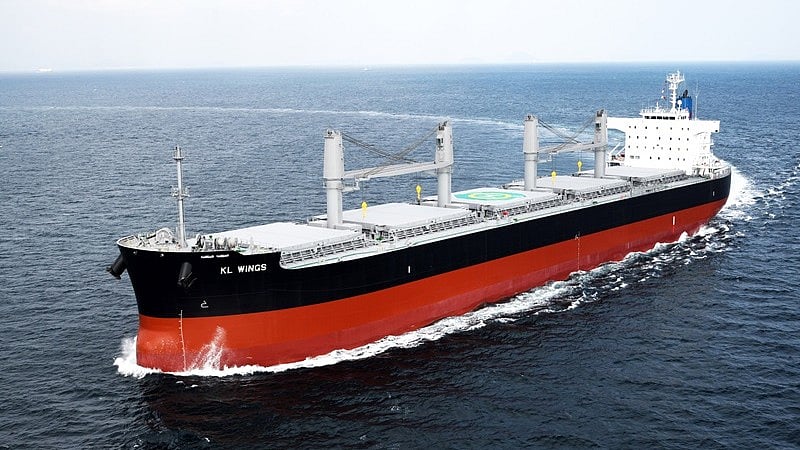 Japanese shipbuilder delivers new Ultramax bulk carrier