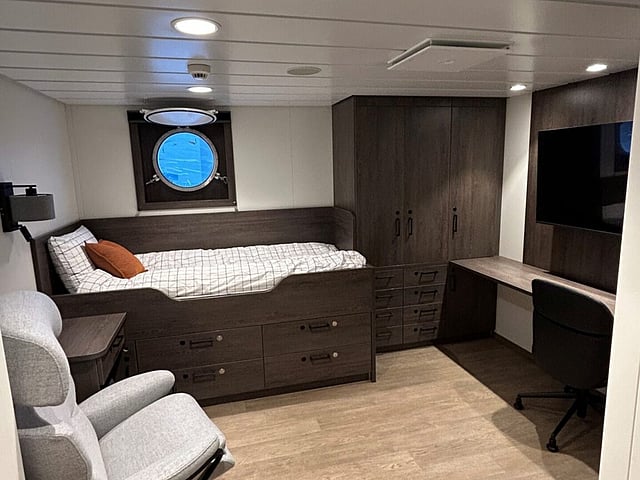 Officer's cabin Kapp Linné Larsnes Mek Verksted(1).jpg