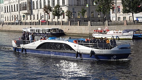 A Project EM2108 sightseeing vessel Restek(1).jpg