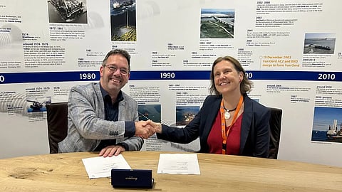 Signing of the agreement between Van Oord and Rijkswaterstaat