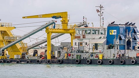 A Gulf Cobla dredger
