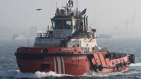 Kurtarma 10, an emergency response tug of the Turkish Directorate General of Coastal Safety Pexels