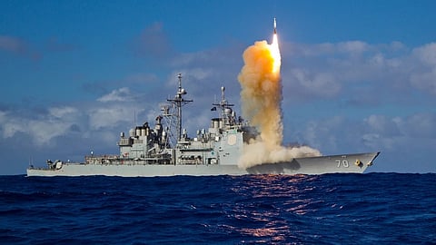 A Standard Missile-3 (SM-3) Block 1B interceptor missile is launched from the guided-missile cruiser USS Lake Erie (CG 70) during a Missile Defense Agency and US Navy test in the mid-Pacific. 