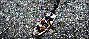  boat_plasticocean_sml