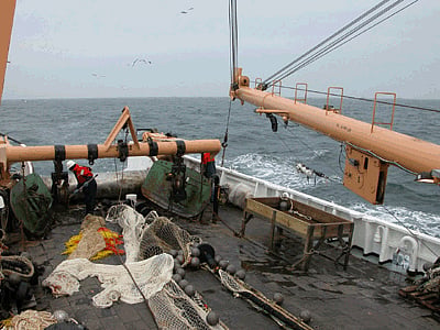  fishingtrawler3