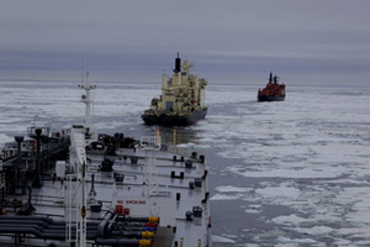 Soccom Float Sovcomflot completes first leg across Arctic Ocean