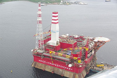 PHOTO: Offshore ice-resistant fixed platform completes concreting