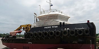  ecm-rhinotug-26-30-pacific-titan-launching-1150x675-1150x662