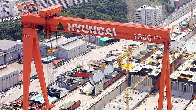 Fire forces production suspension at HD Hyundai Samho yard in South Korea