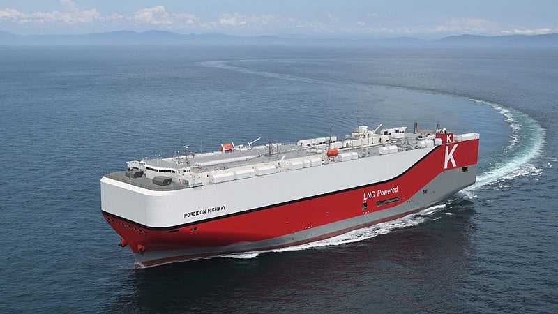 K Line Takes Delivery of New LNG-Powered Car Carrier from Imabari