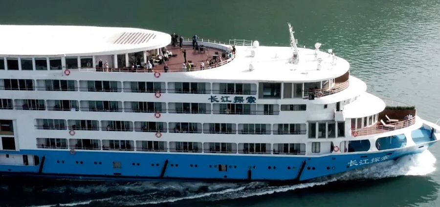 Yangtze River Explorer – Luxury cruise ship designed for