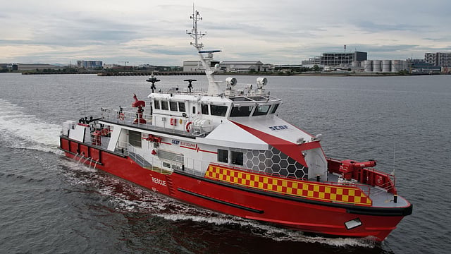 Blue Dolphin – Singapore Civil Defence Force's new fire/rescue vessel