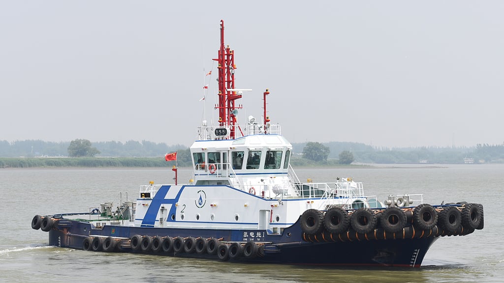 Hydrogen Electric Tug 1 – Hybrid tug for China’s Qingdao Port