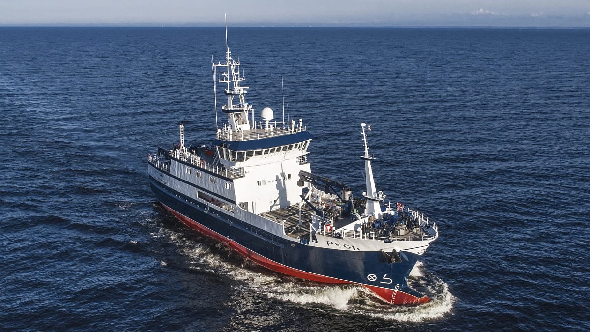 Mekhanik Tsuranov – Ice-capable Russian crab boat to be operated