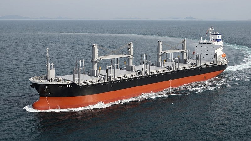 Japanese shipbuilder delivers 40,000 DWT bulk carrier