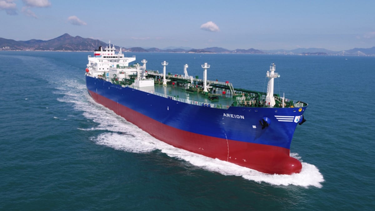 Vlgc Ga Dorian LPG takes delivery of new dual-fuel VLGC