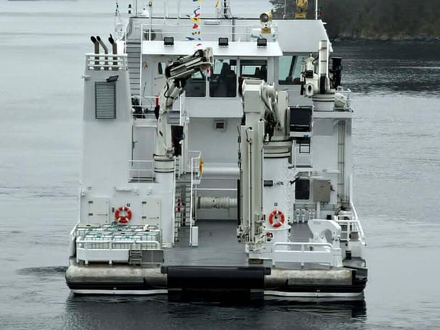 Fox Master Design Fox Master – Hybrid workboat to support fish farming in Norway