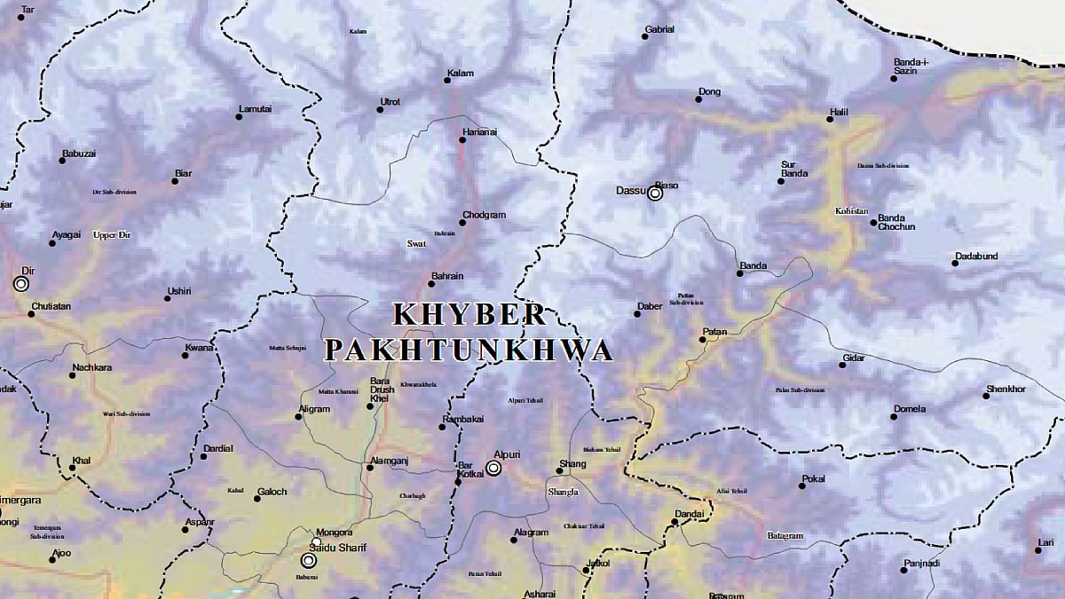 seven-dead-after-tour-boat-capsizes-in-northern-pakistan