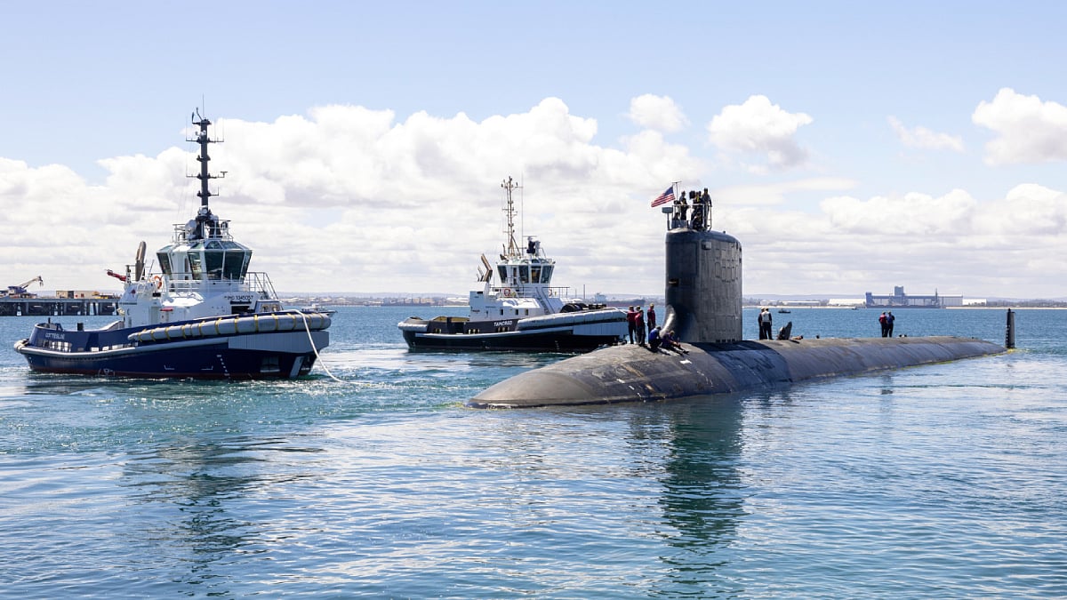 Mitsubishi launches lead ship of new submarine class for Japan