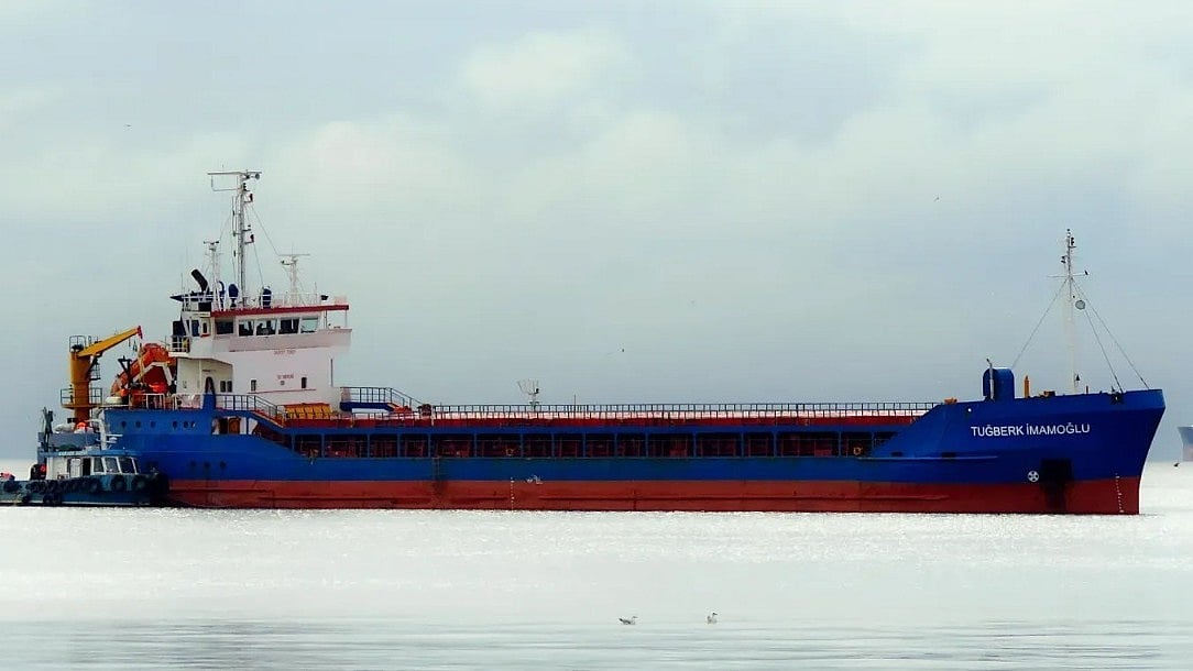 Vessel feared sunk after two ships collide off Istanbul