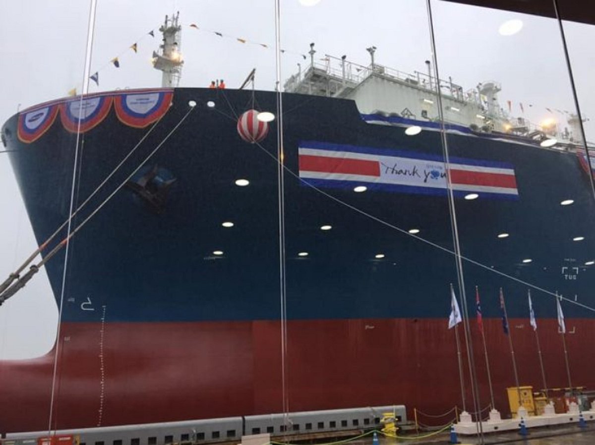 Höegh LNG takes delivery of 10th FSRU