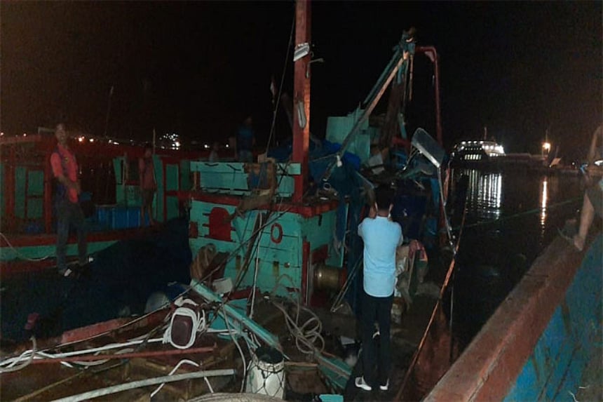 Collision between ferry, fishing boat leaves one dead off North Sumatra