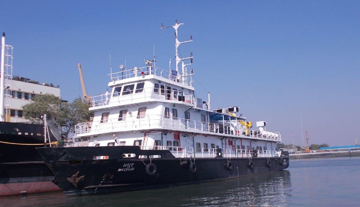 Indian Navy welcomes ferry to fleet