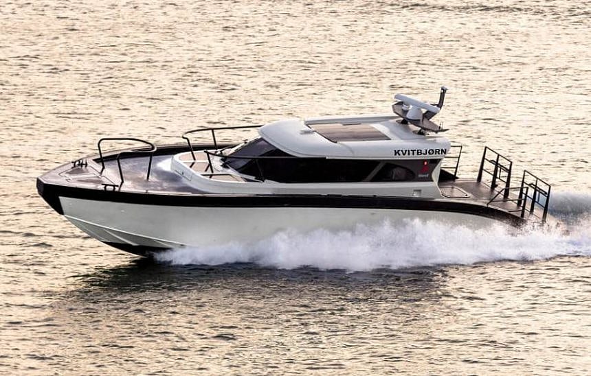 VESSEL REVIEW | Kvitbjørn – Fast hybrid boat for Norwegian Arctic tour ...