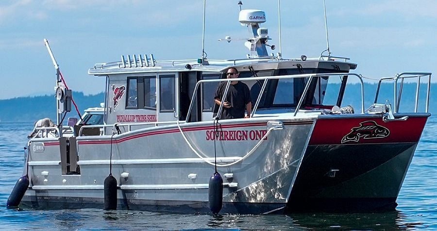 VESSEL REVIEW | Sovereign One – Shellfish monitoring catamaran ...