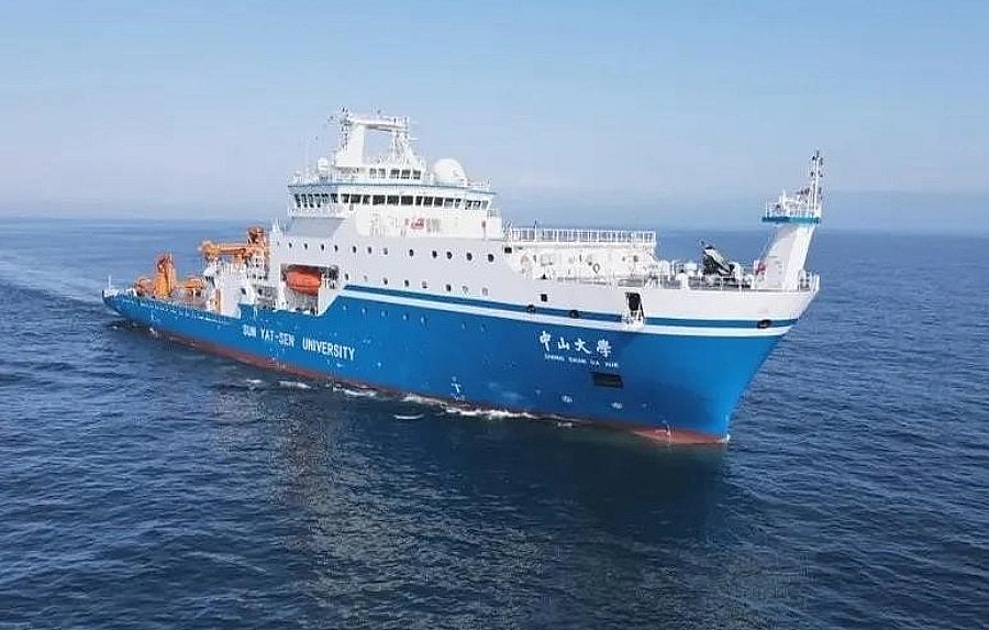 VESSEL REVIEW | Zhongshan Daxue – Large oceanographic research