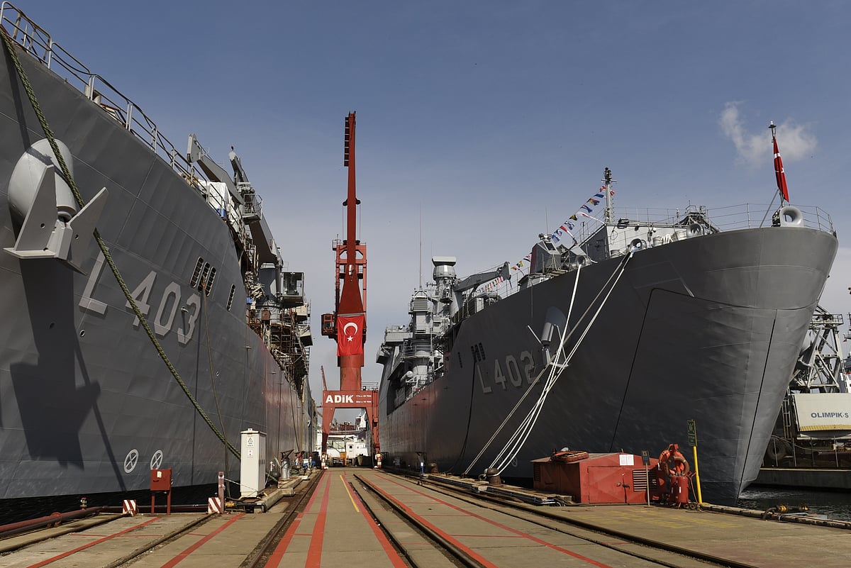 Turkish Navy takes delivery of LST